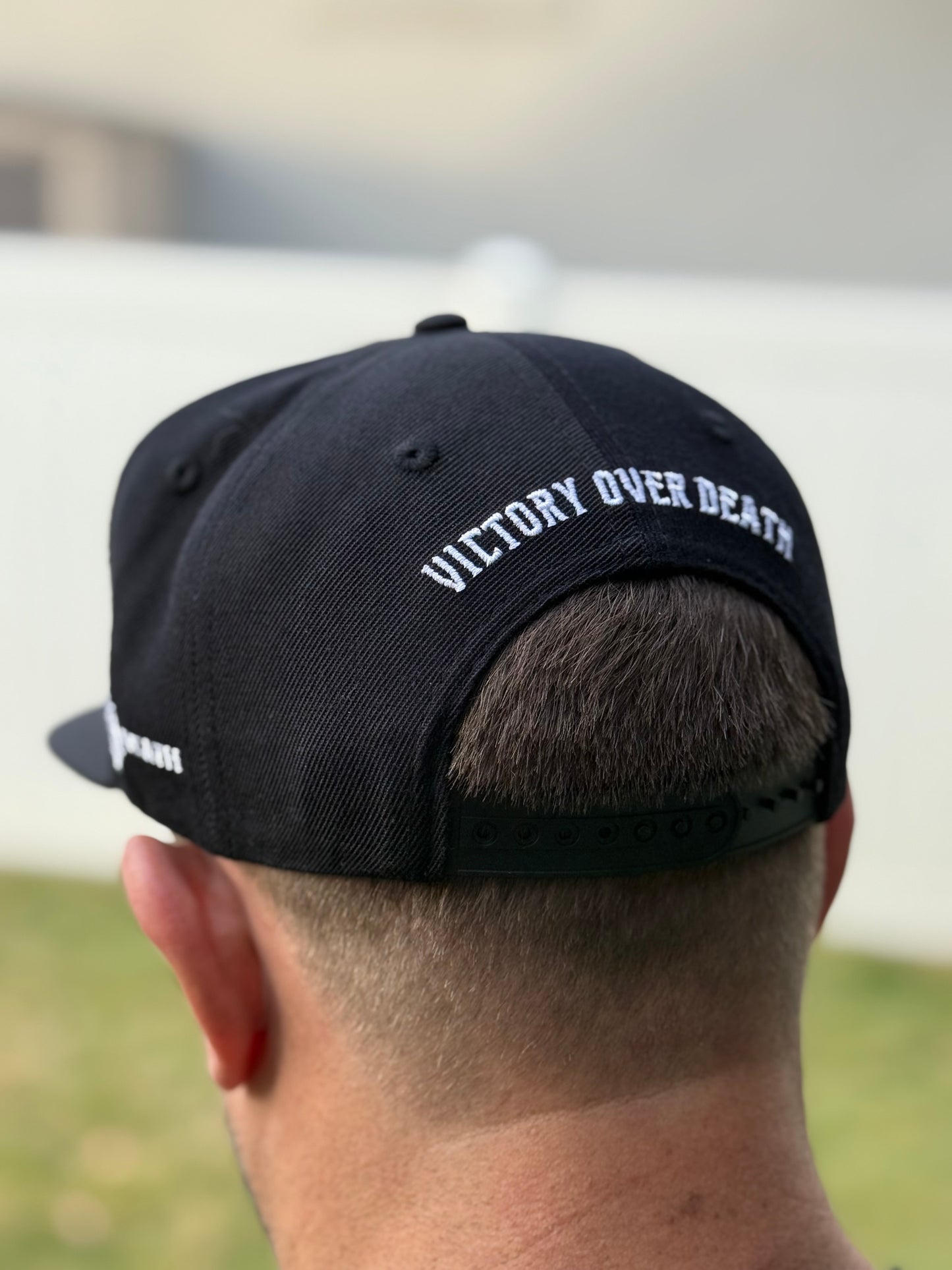 BIG HEAD Flat Bill Hat